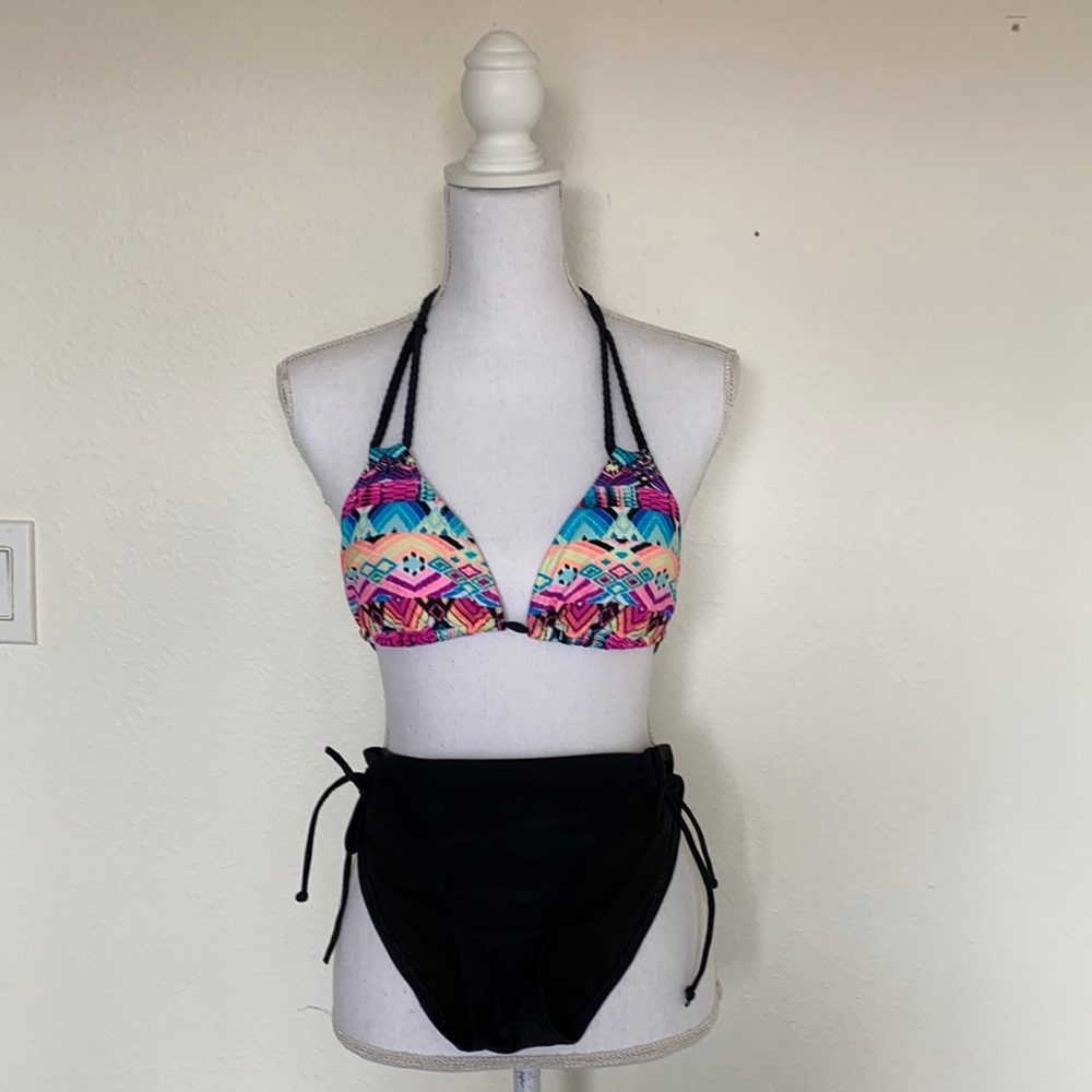 Triangle bikini